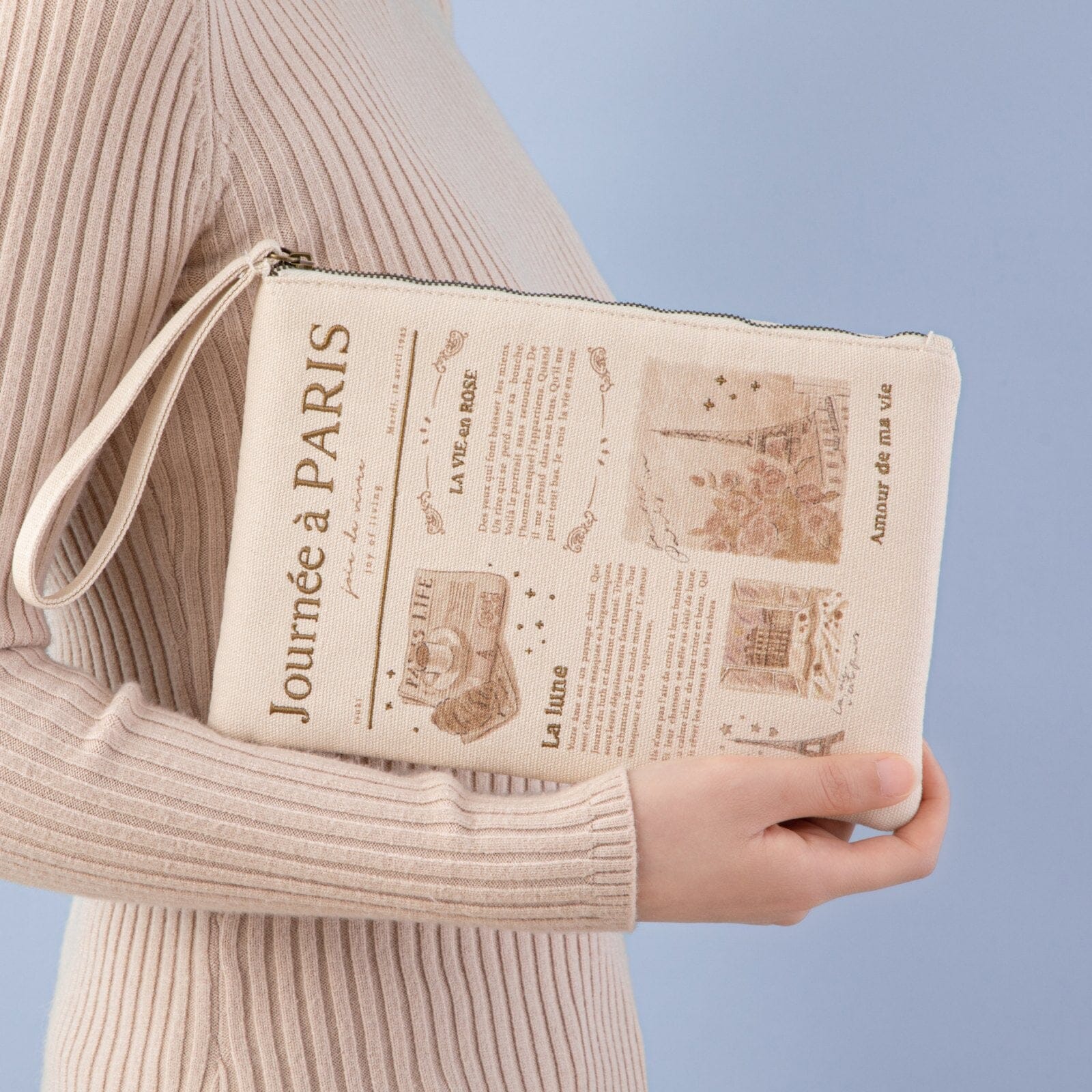 Tsuki 'Journée à Paris' Travel Pouch ☾