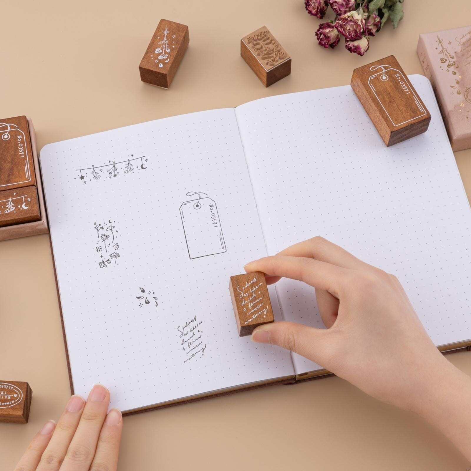 Tsuki 'Dried Flowers' Bullet Journal Stamp Set ☾