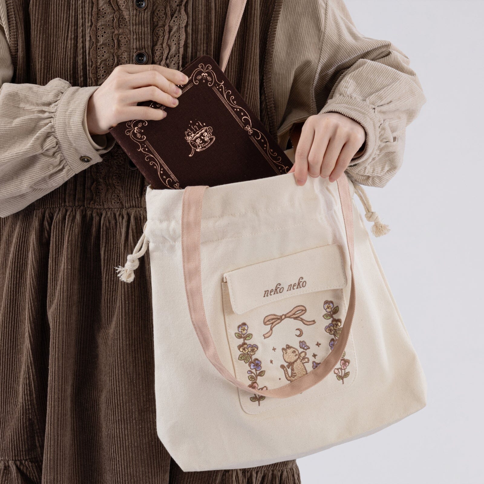 Tsuki 'Vintage Neko' Limited Edition Embroidered Tote Bag ☾